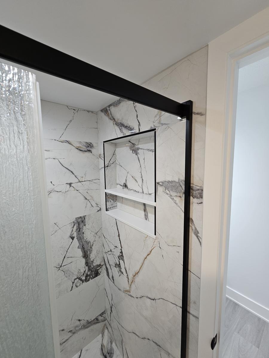 Shower tile Hawthorn Woods IL