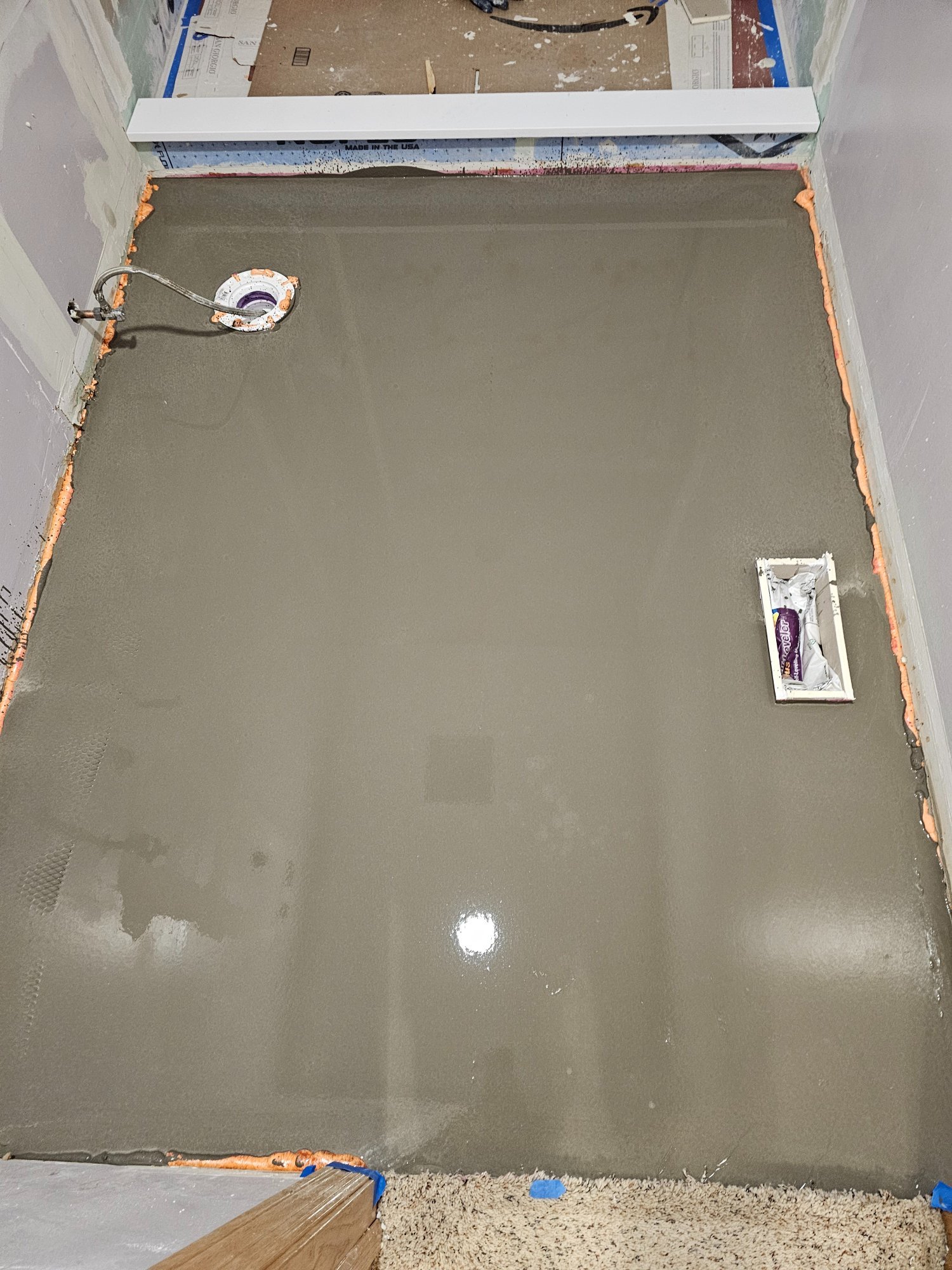 Mud bed floated smooth — level substrate for large-format Calacatta tile Inverness IL