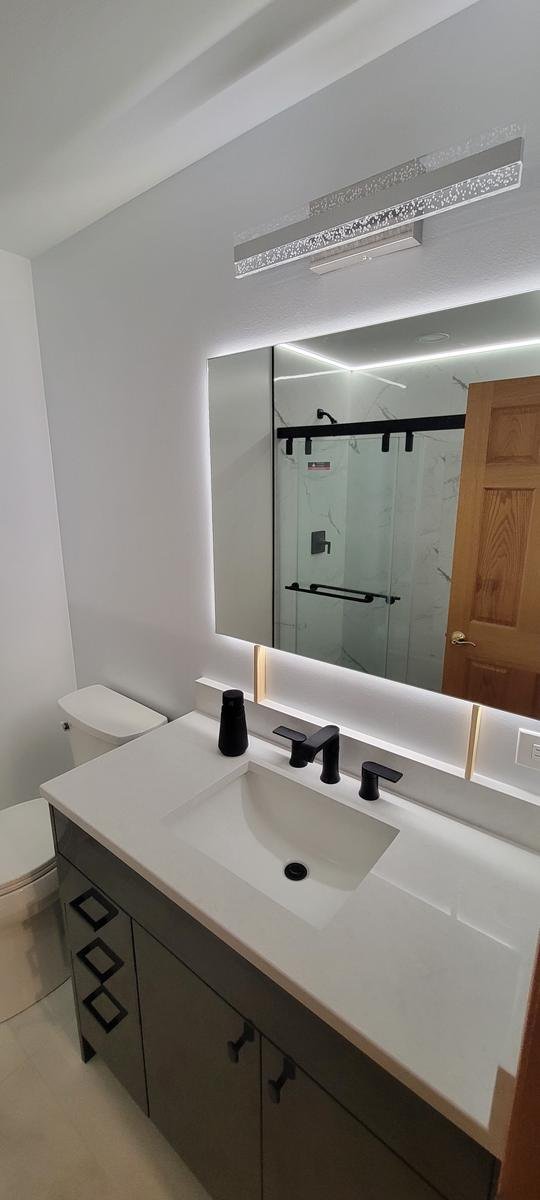 Vanity and fixtures Lake Zurich IL