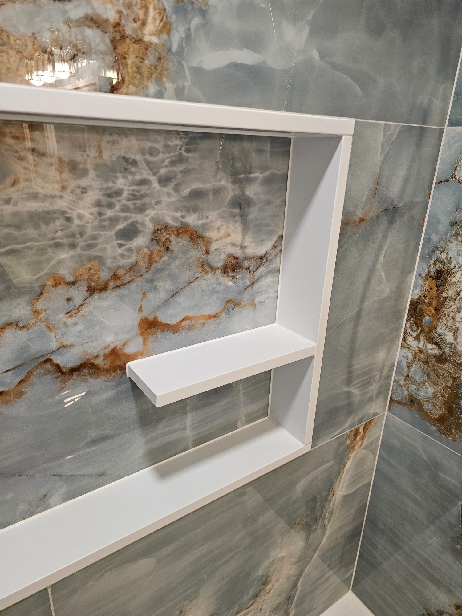 Arabescato marble floor tile with flush floor vent — Schaumburg IL